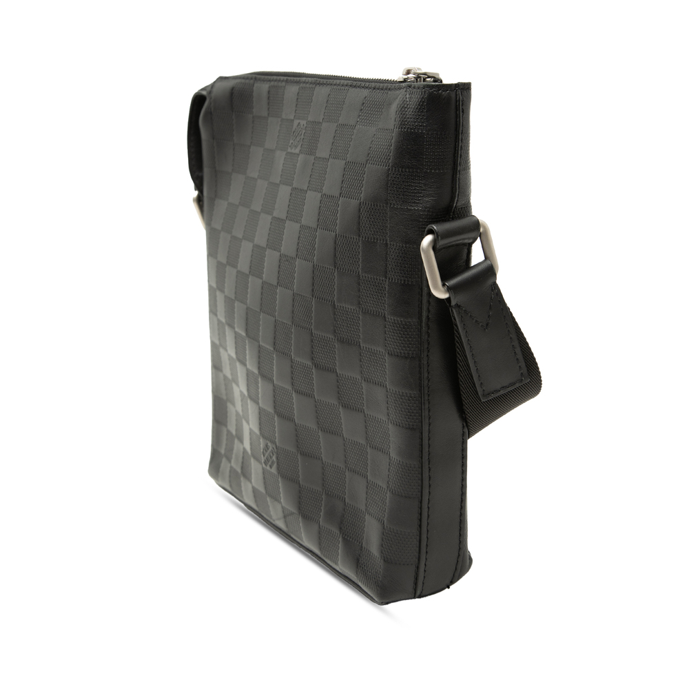 Pre-Loved Louis Vuitton Damier Infini Discovery Messenger BB - Picture 2 of 7
